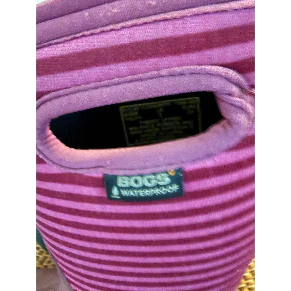 Bogs Classic Flower Stripe Youth Size 2 Pink‎ Waterproof Insulated Rain Boots